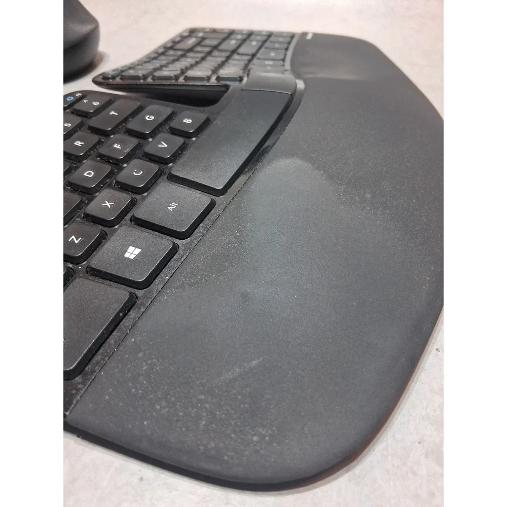 Microsoft Sculpt Ergonomic Mouse, Keyboard & Number Key (No Dongle)